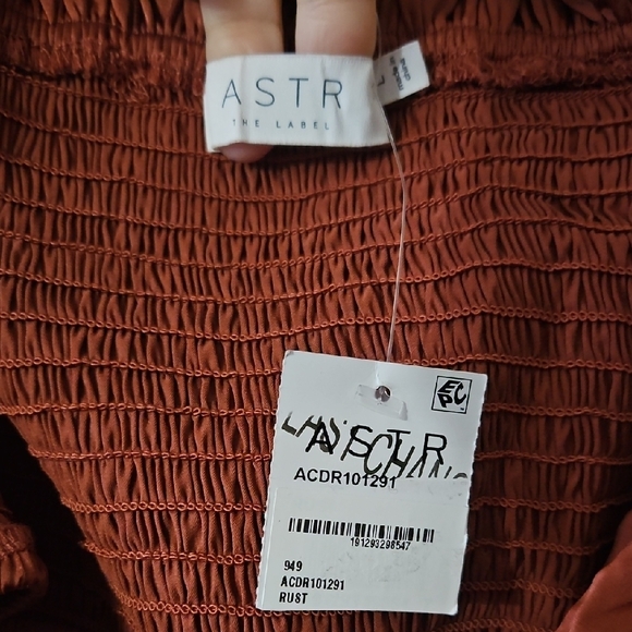 Astr Terracotta Long Sleeve Dress - Picture 2 of 2